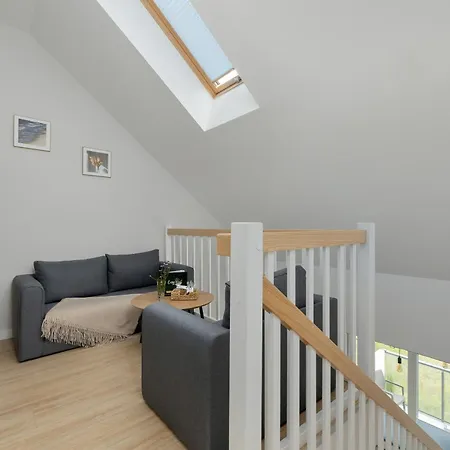 Konik Morski 11 - Easy - Rent Rewal