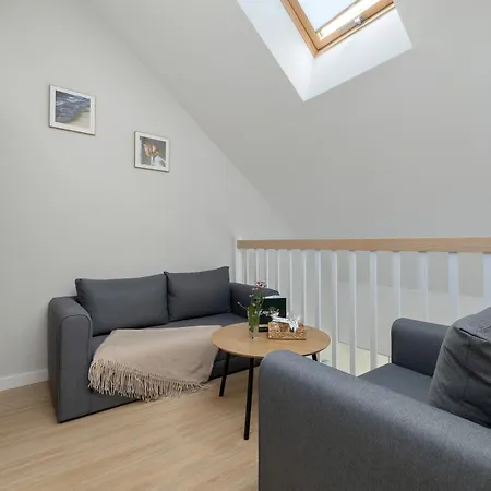 Konik Morski 11 - Easy - Rent Rewal